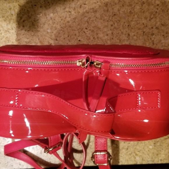 Valentine's Rebel Red ❤ Heart - Picture 5 of 10